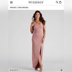 Windsor, Iris One-Shoulder Crepe Dress